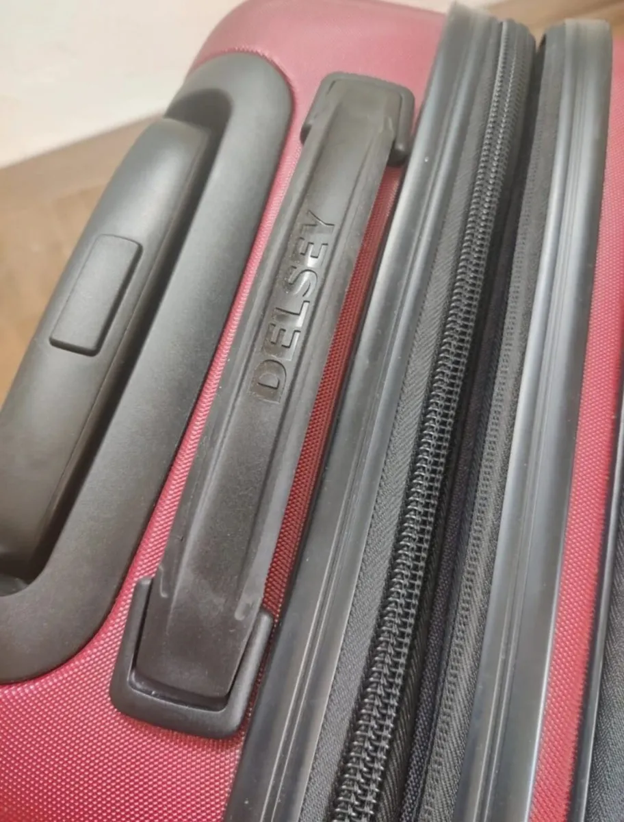 Cabin suitcase - Image 3