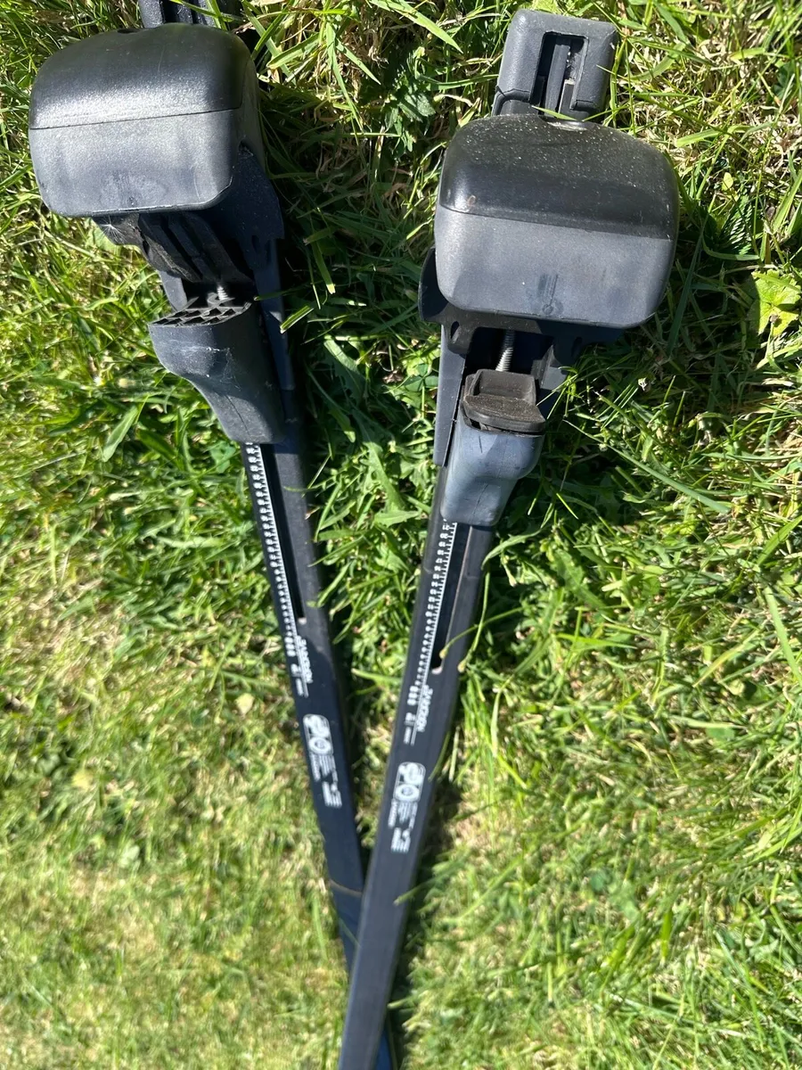 Nordrive Quadra Adjustable Roof Rails - Image 2