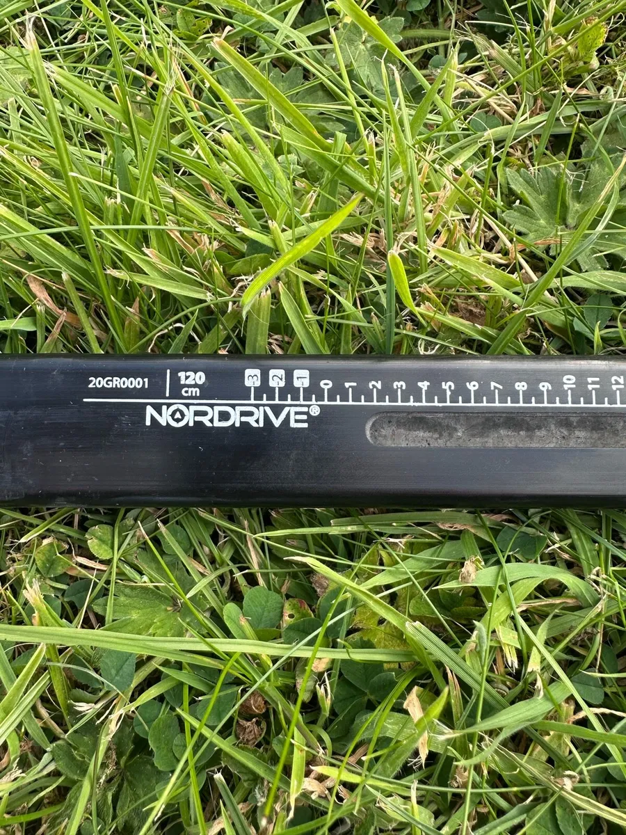 Nordrive Quadra Adjustable Roof Rails - Image 3