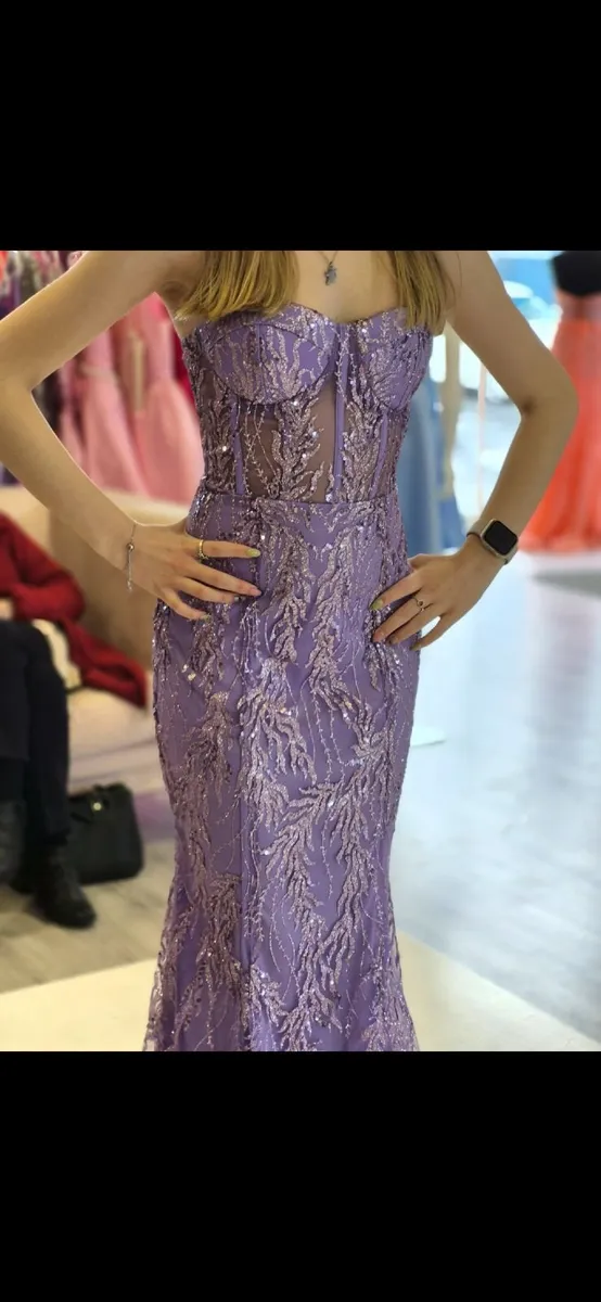 Stunning Debs dress worn for a few hours only - Image 2