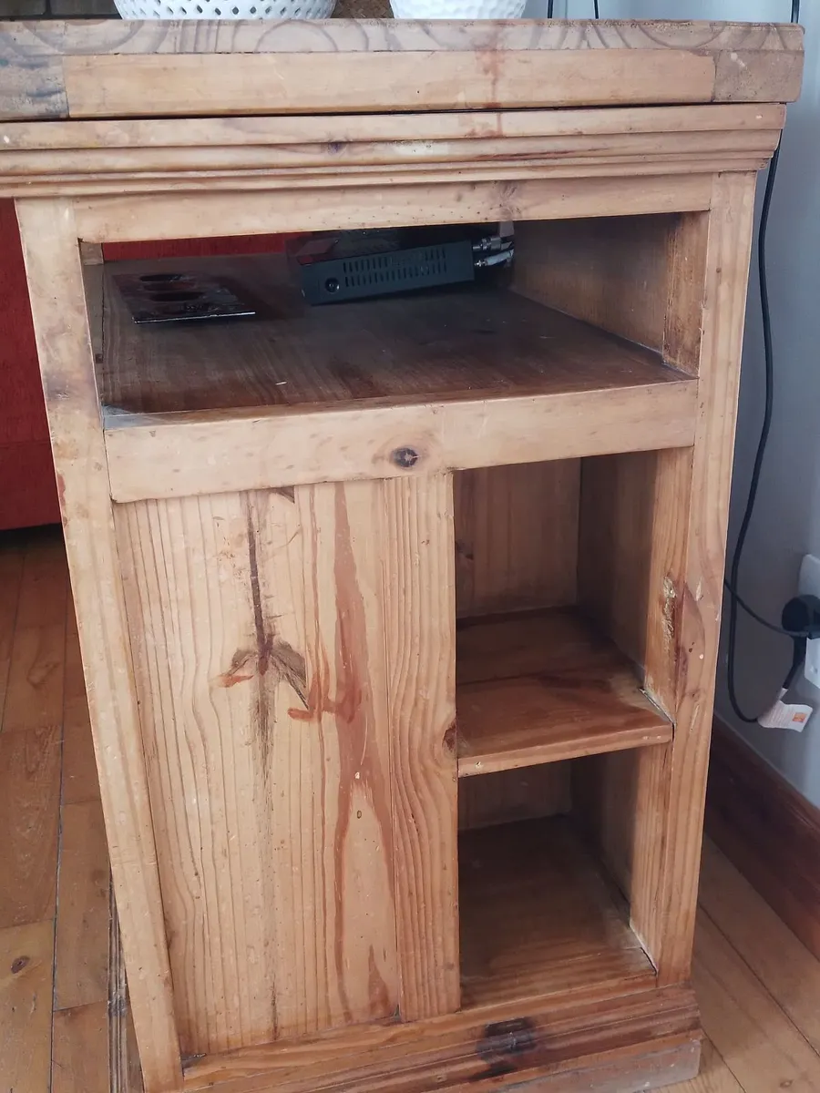 Tv stand - Image 2