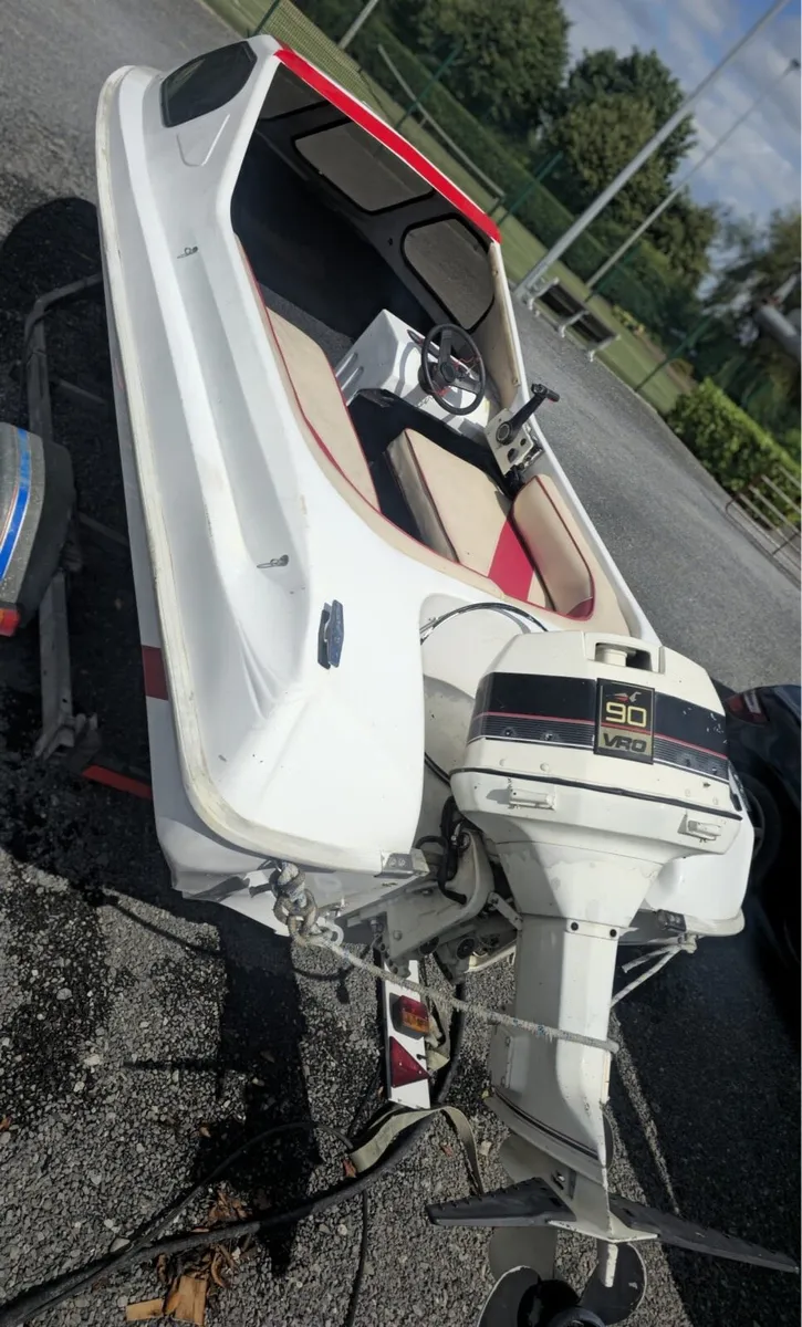 Speed boat - Image 4