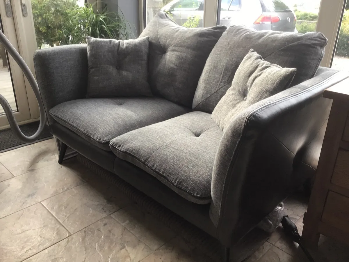 Two seater couch - Image 2
