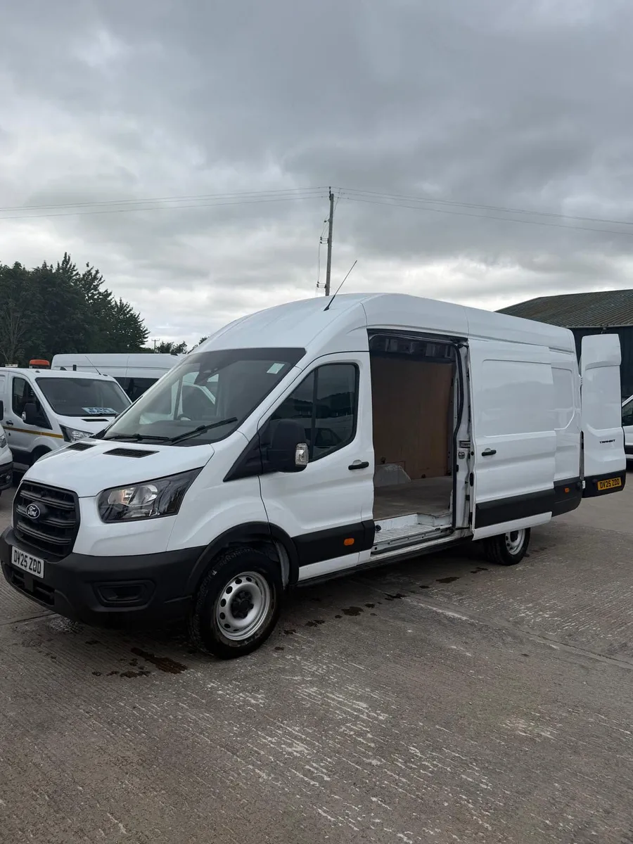 2025 Ford Transit Jumbo L4 H2 XLWB - Image 3