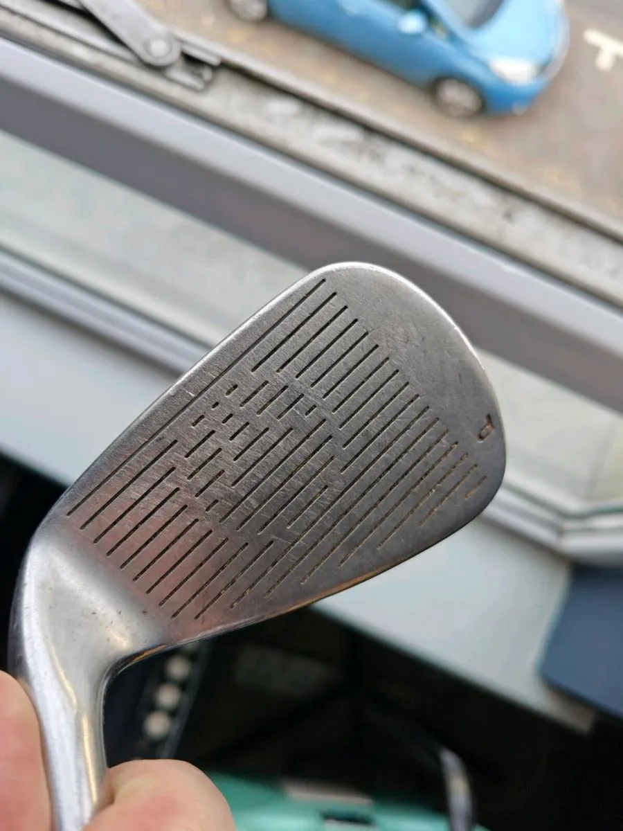TaylorMade Burner Oversize Iron Set with 3 Wood - Image 4