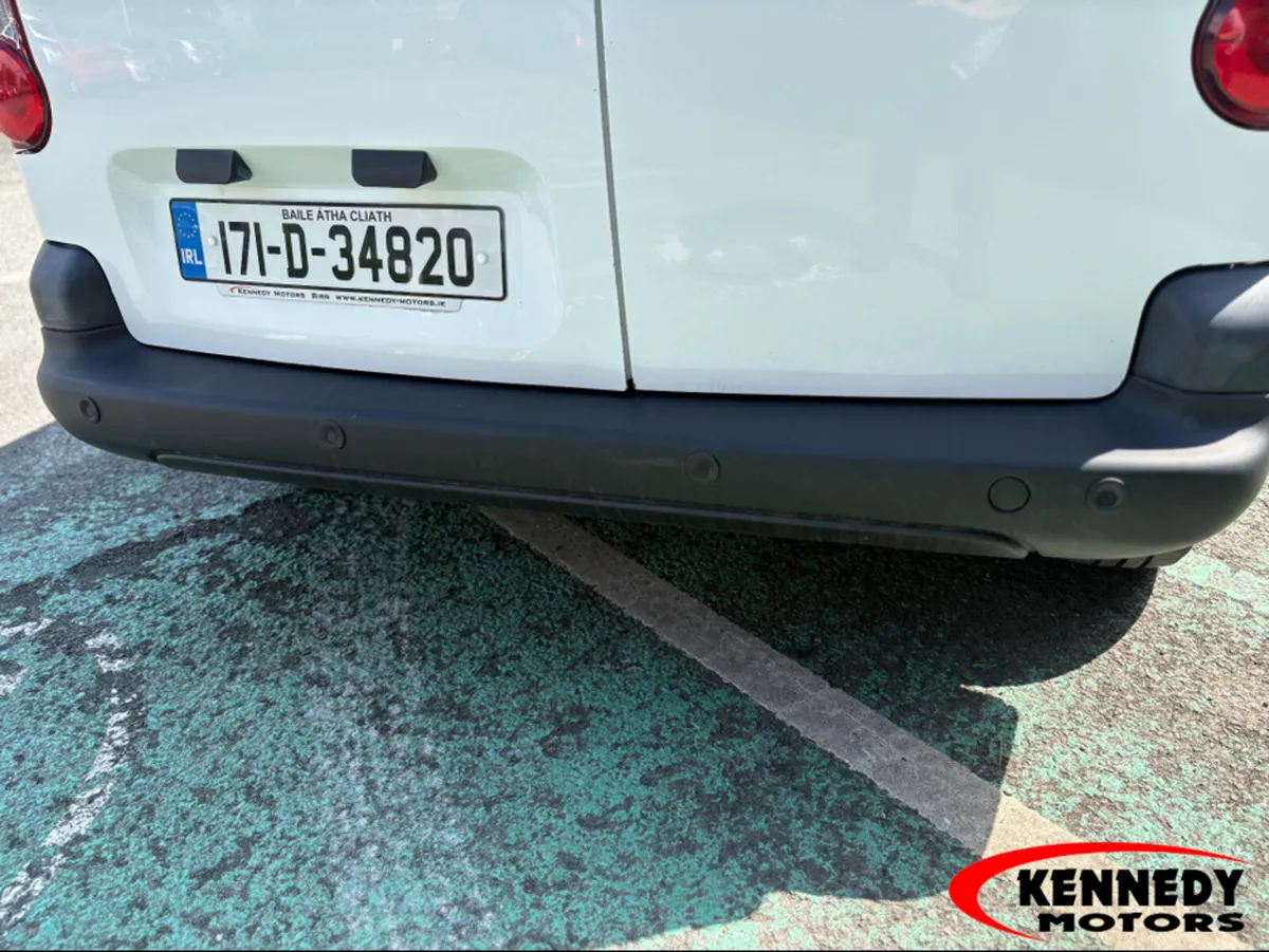 Peugeot Partner ACTIVE 1.6 BLUE HDI 75 PANELLE - Image 4