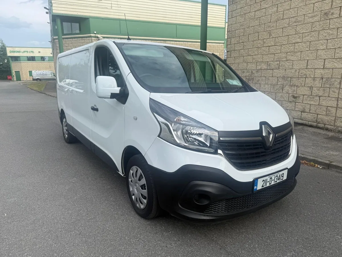 RENAULT TRAFIC 211 *88,000km* - Image 1