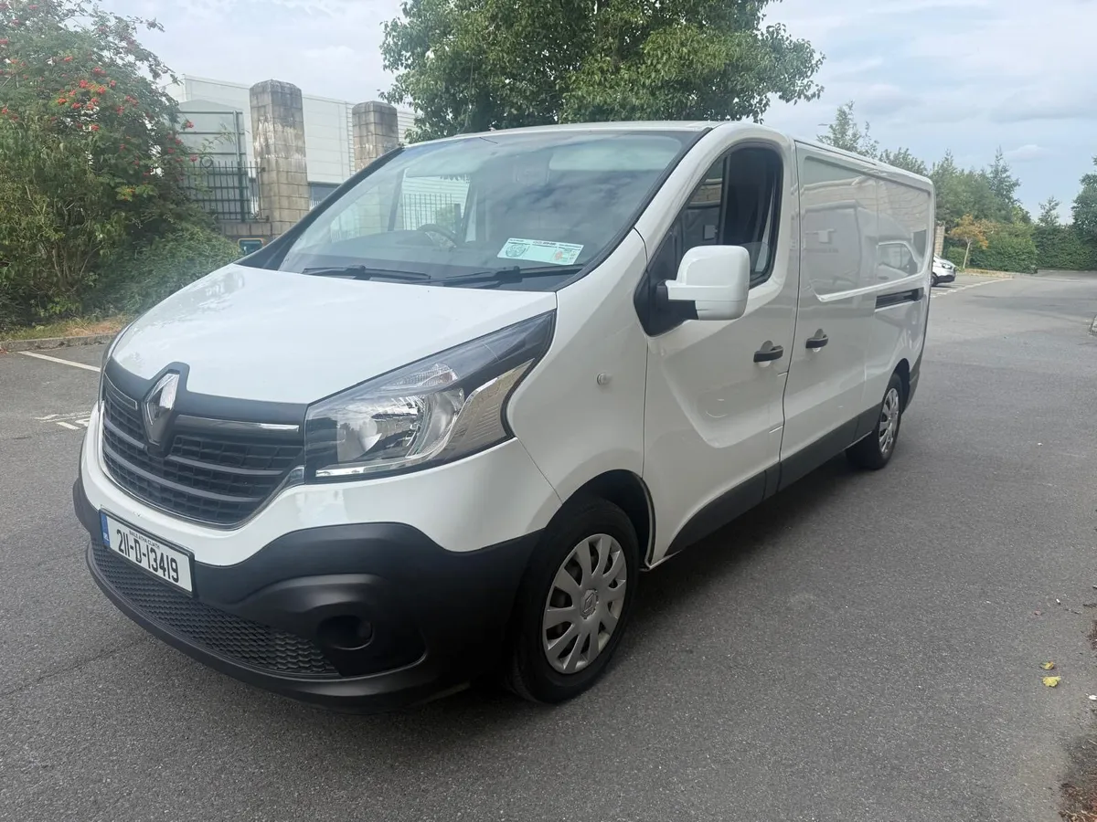 RENAULT TRAFIC 211 *88,000km* - Image 2