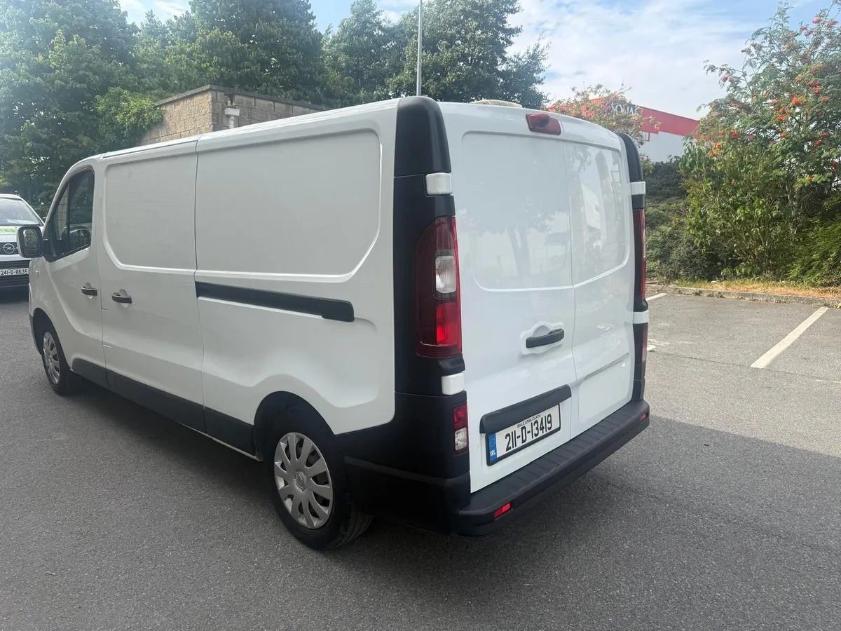 RENAULT TRAFIC 211 *88,000km* - Image 3