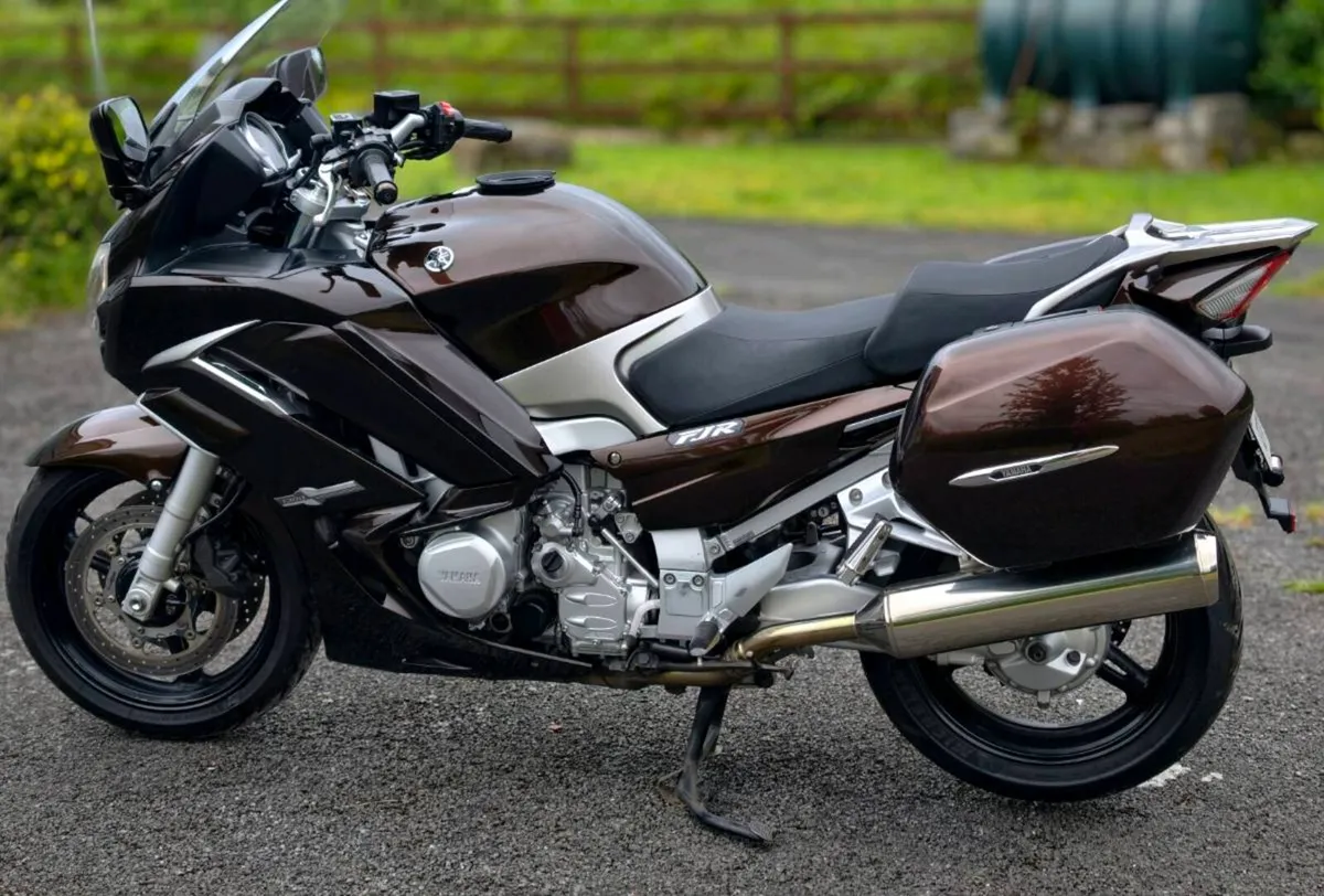 YAMAHA FJR1300 - Image 1
