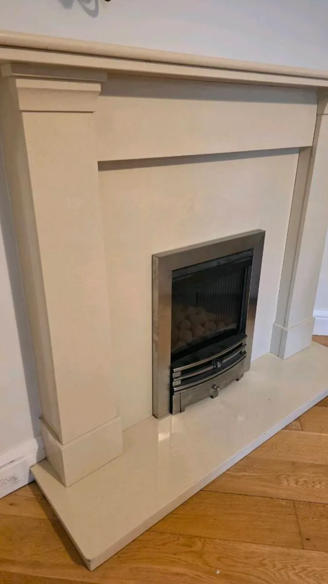 Fireplace with Gas Fire - Image 4