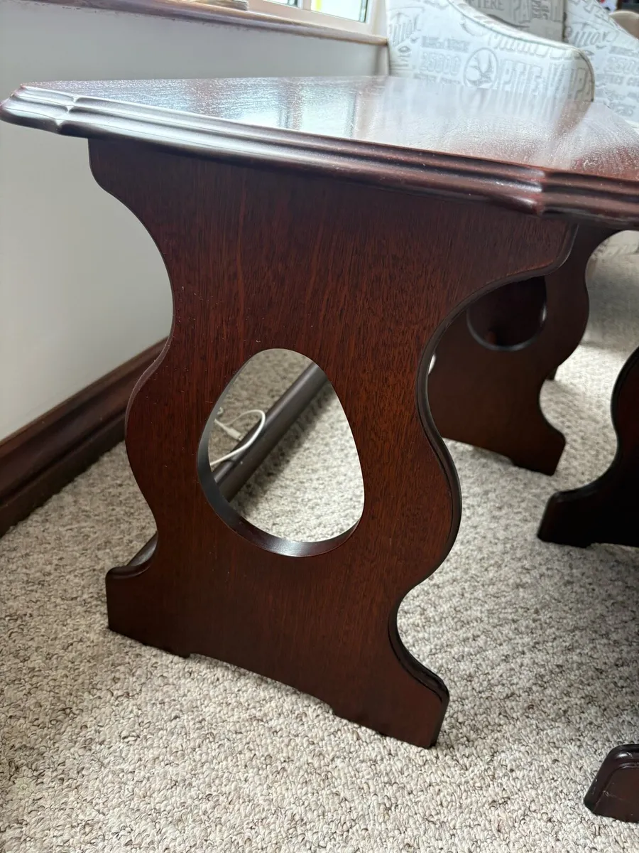 Nest of tables - Image 3