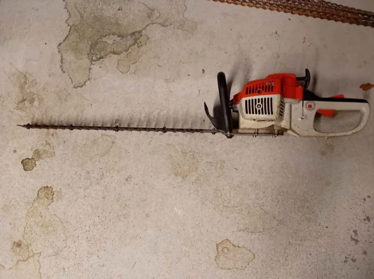 Stihl hedge trimmer - Image 3