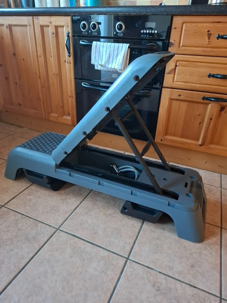 Weight Bench / Stepper - Image 1