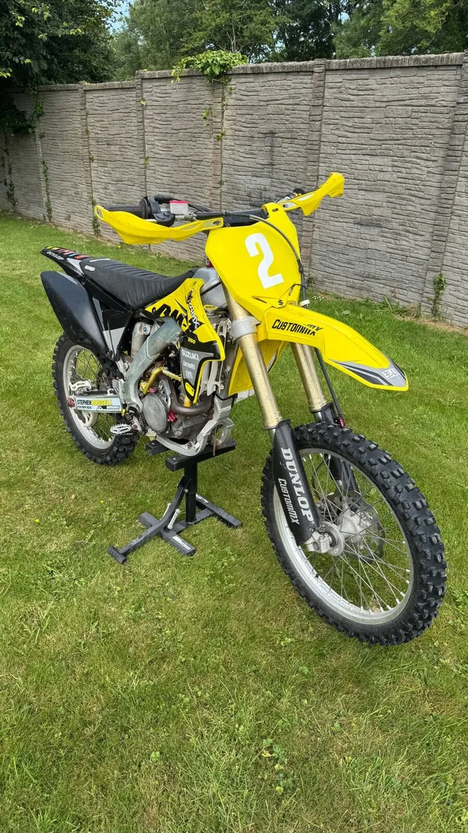 Suzuki RM-Z 250 - Image 1
