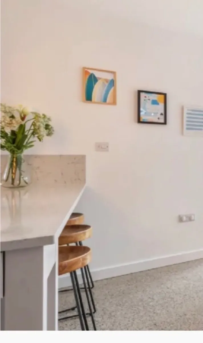 Modern kitchen stools - Image 1