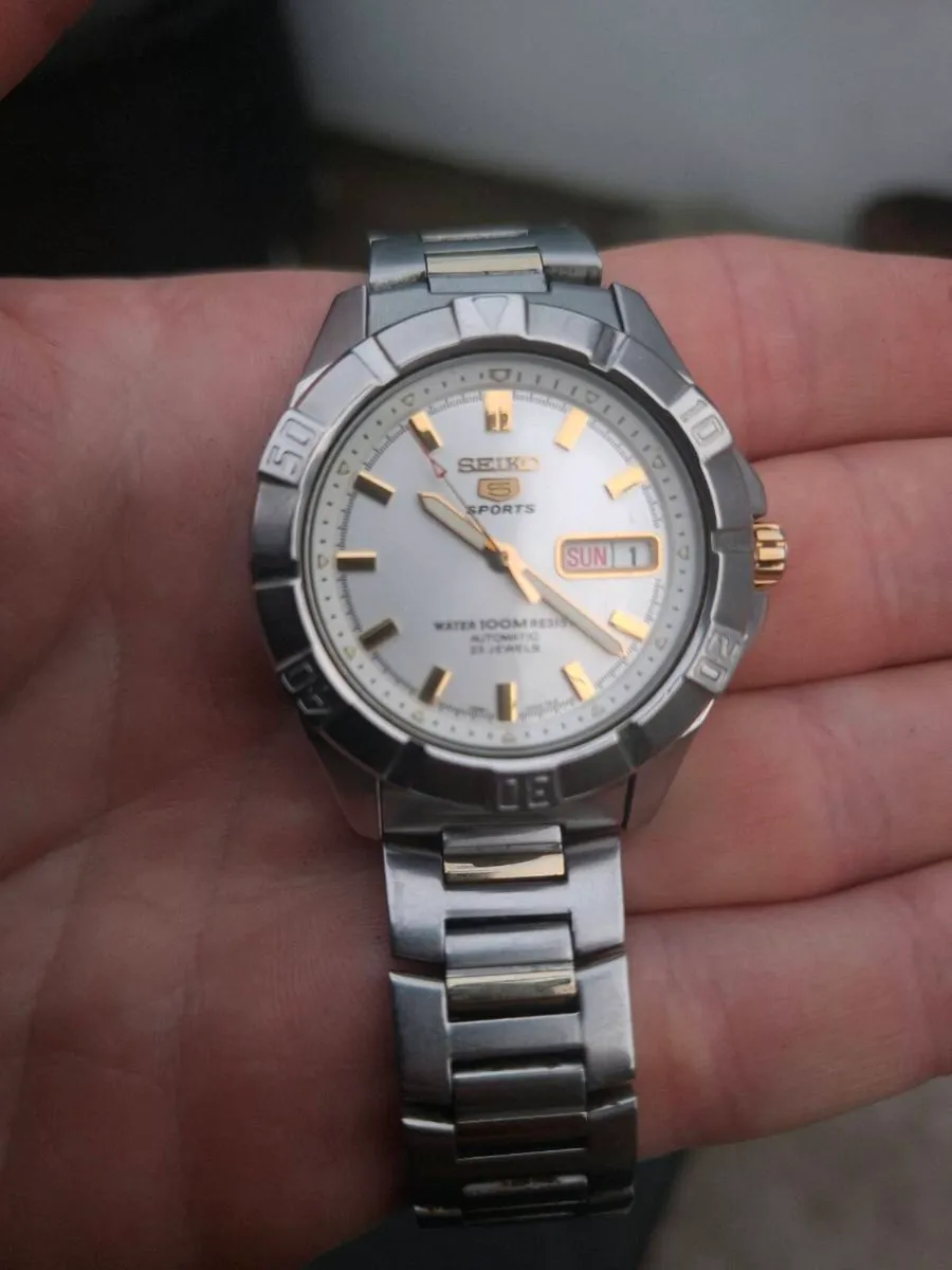 Japanese made Seiko SS Automatic Watch - Image 2