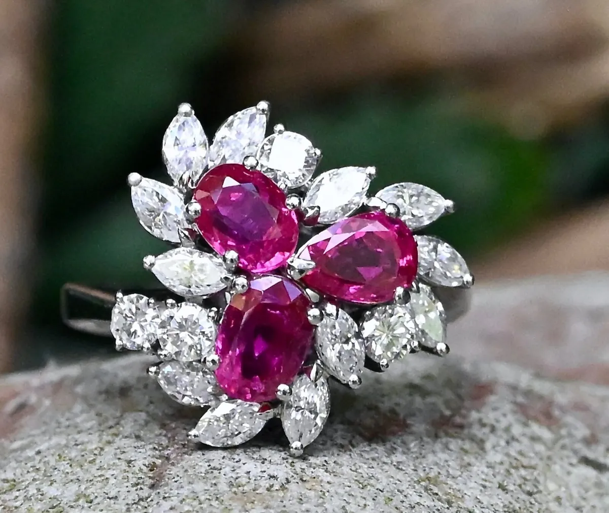 Vintage Ruby & Diamond Ring - 18ct 1979 - Image 1