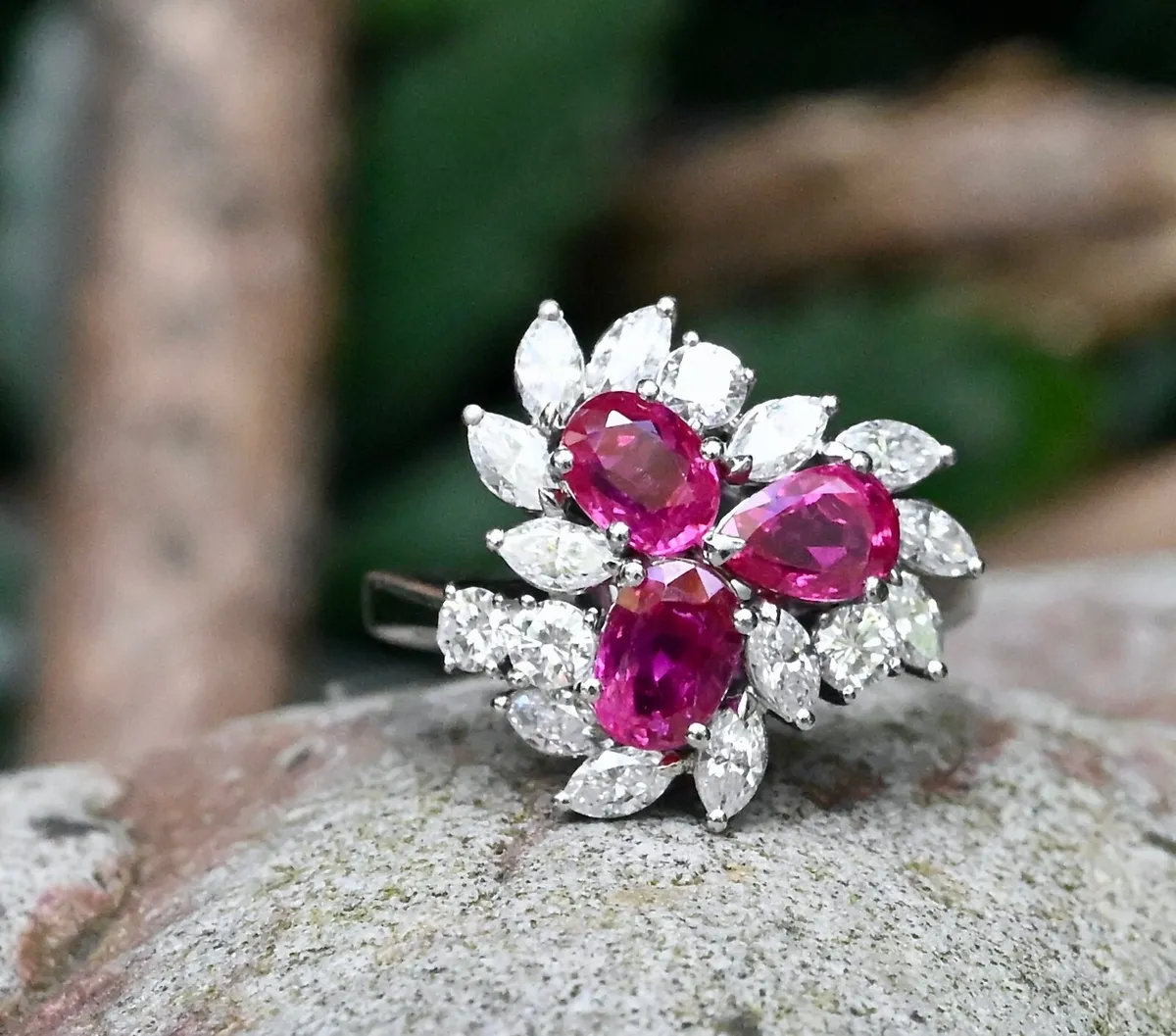 Vintage Ruby & Diamond Ring - 18ct 1979 - Image 2