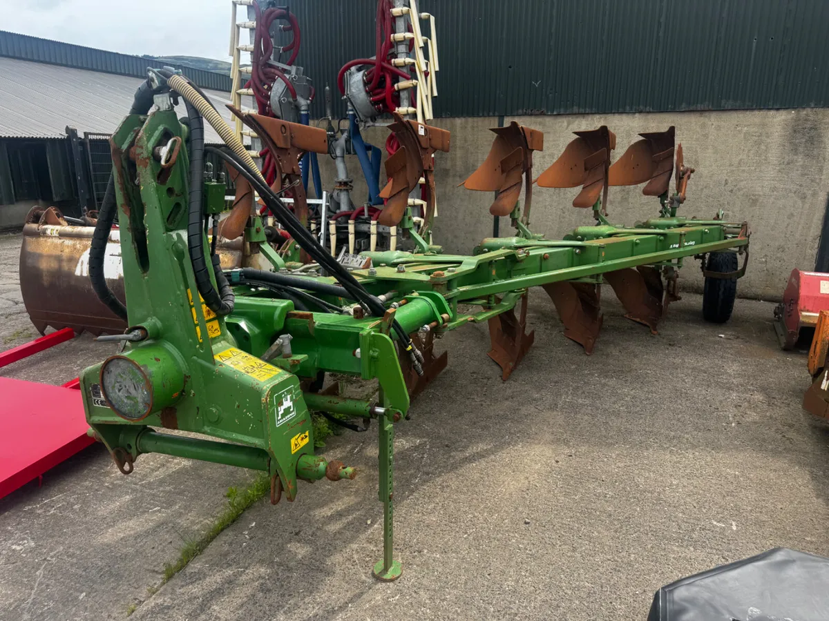 Amazone Cayros 5F Plough - Image 1