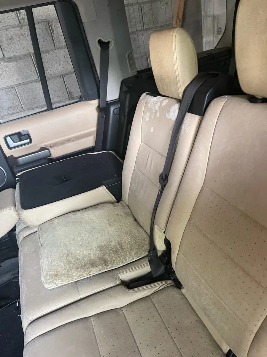 Land Rover Discovery 3 - Image 3