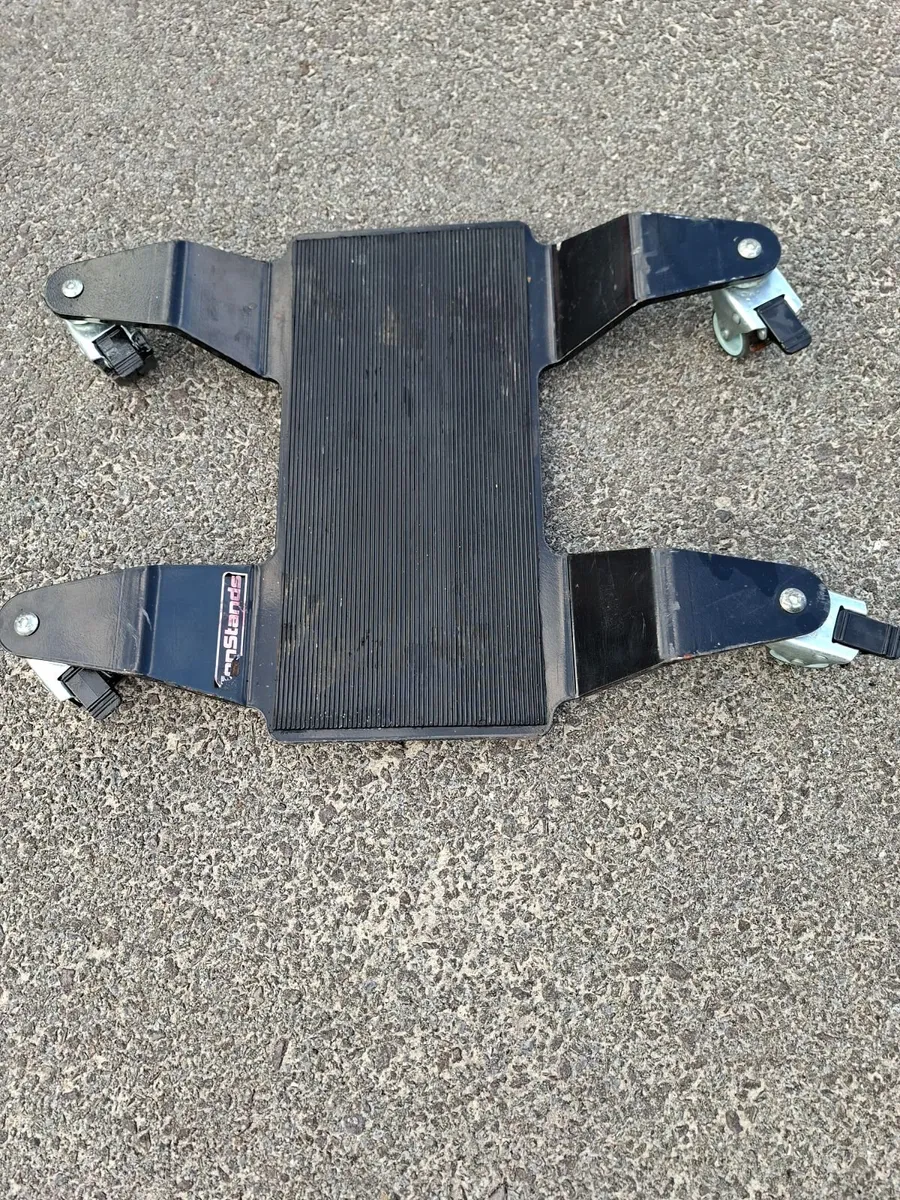 constand center stand mover - Image 1