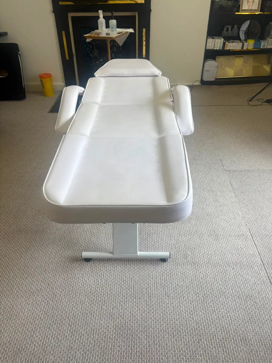Massage bed - Image 3
