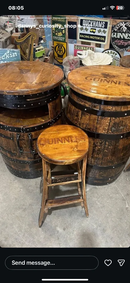 Barrell tables oak & oak bar stools - Image 2