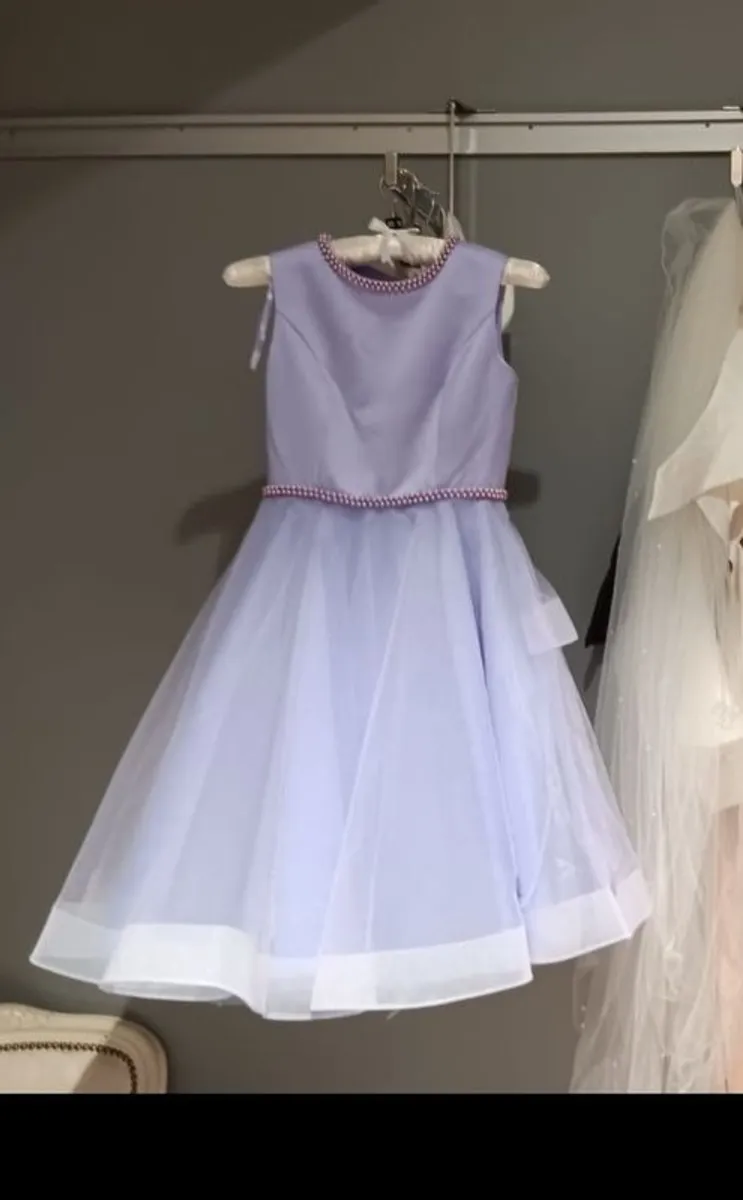 Girls Confirmation Dress 250ono - Image 2