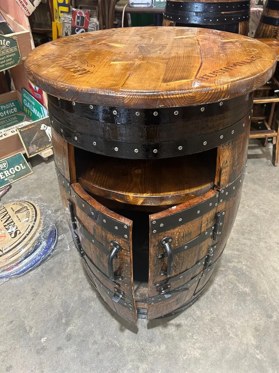 Oak bar cabinet / table - Image 1
