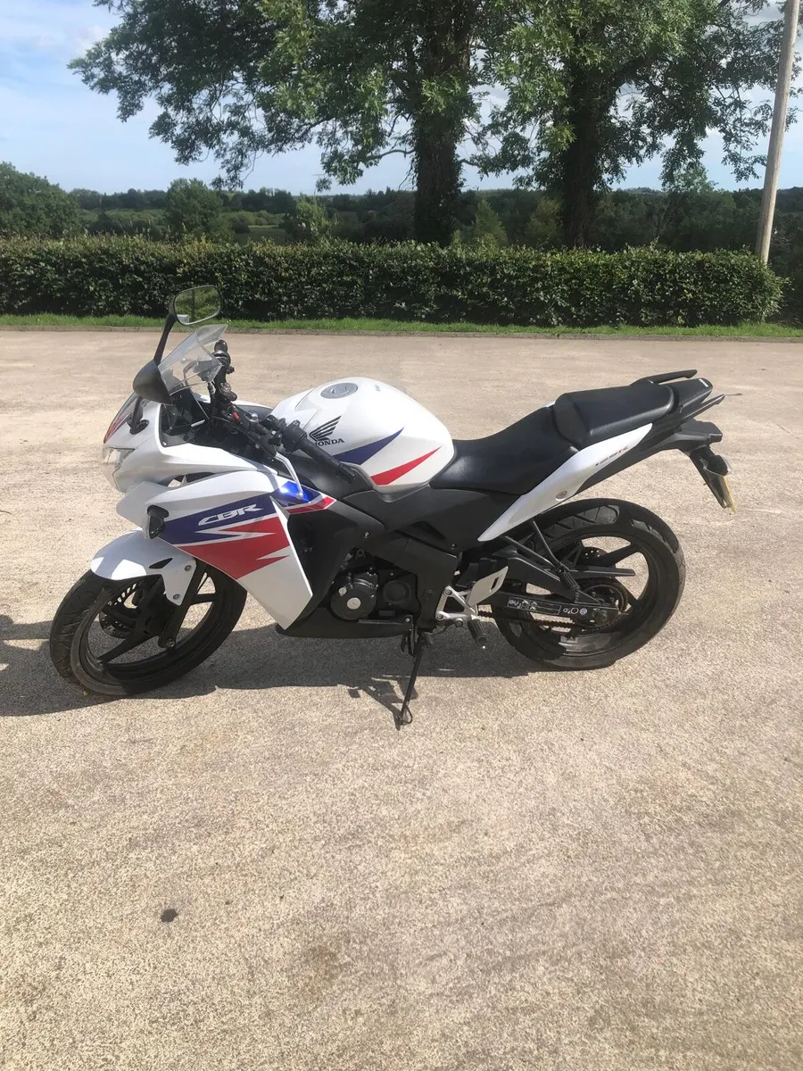 Honda cbr125r - Image 3