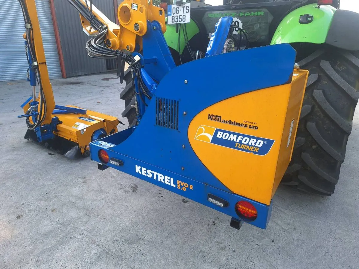 Bomford Kestrel hedgecutter - Image 3