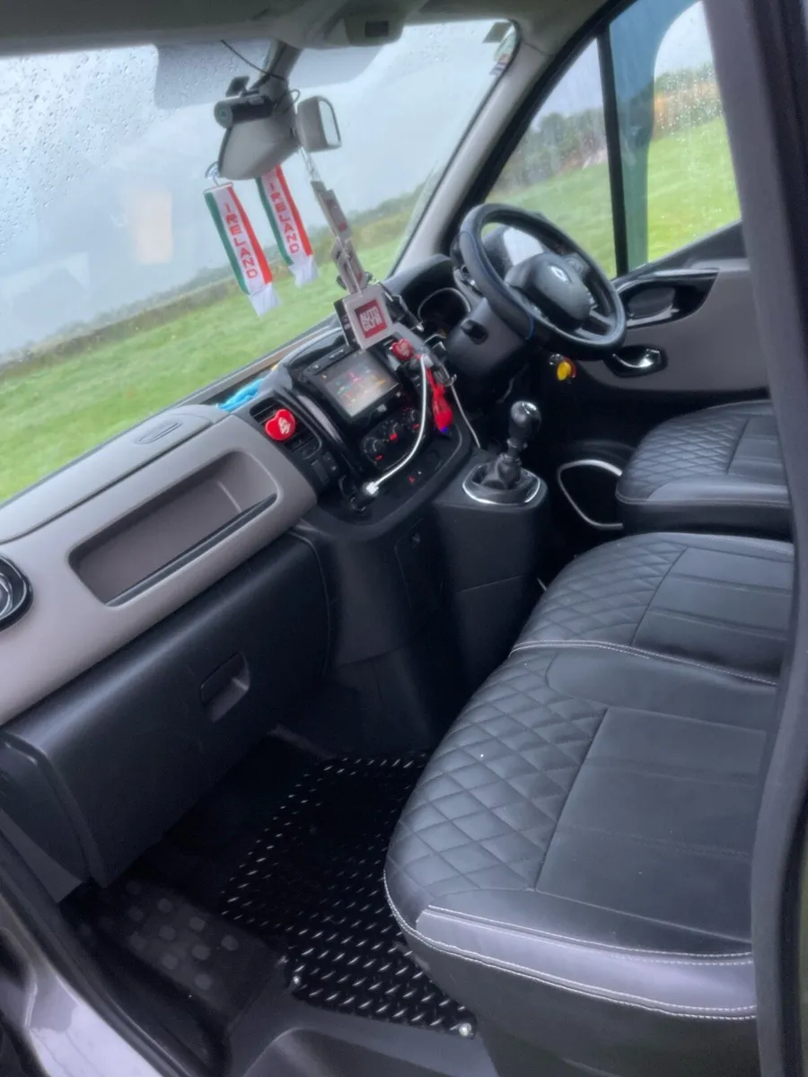 2016 Renault Trafic sport - Image 4