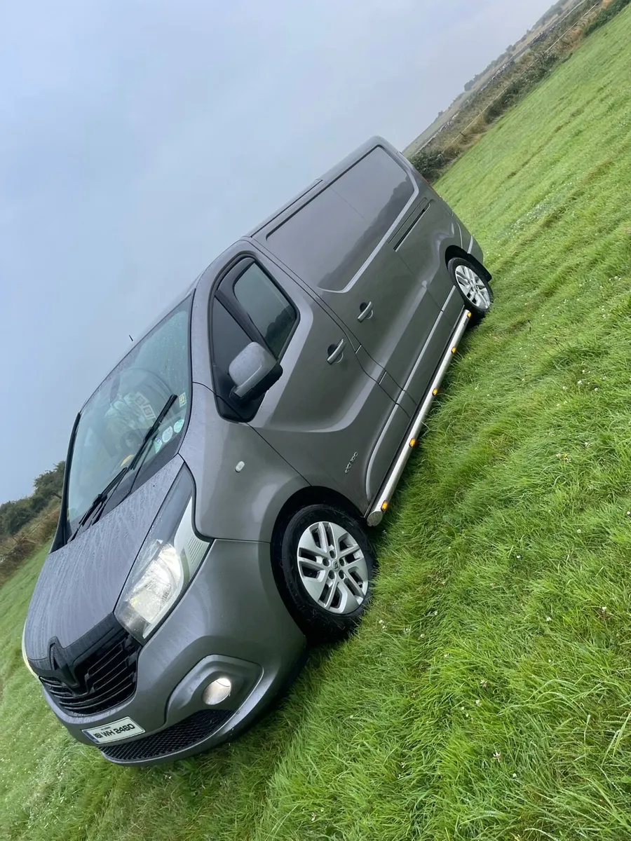 2016 Renault Trafic sport - Image 1