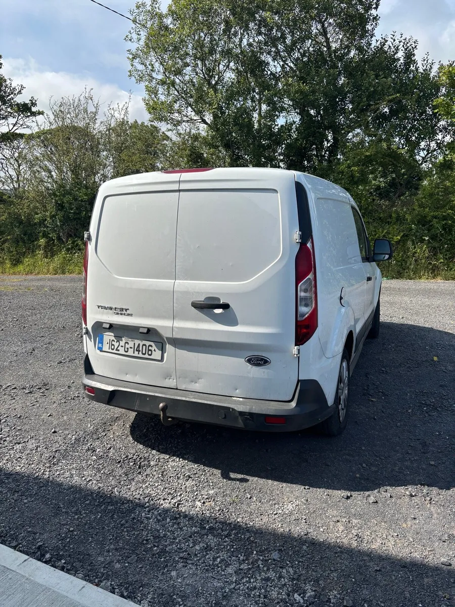 Ford Transit Connect SWB 1.5L - Image 4