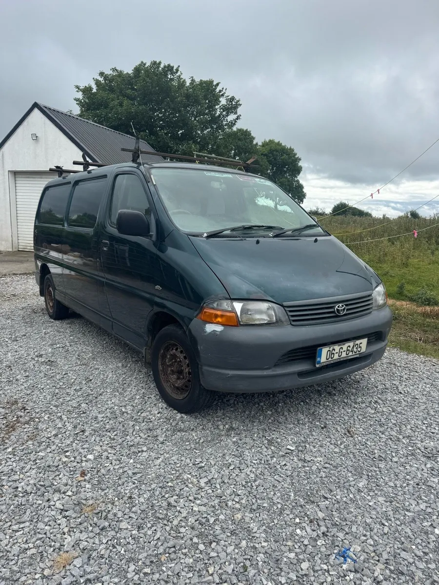 Toyota Hiace - Image 1
