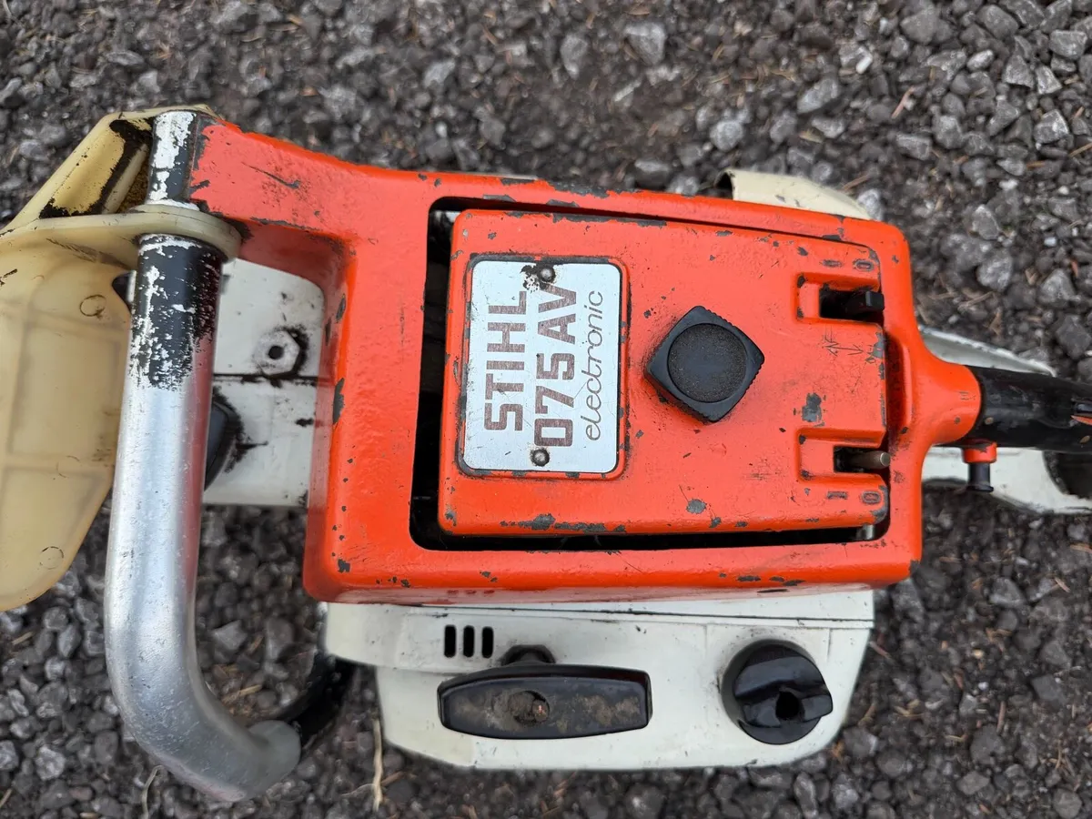 Rare 1960s Vintage stihl 075 AV 32” bar - Image 1