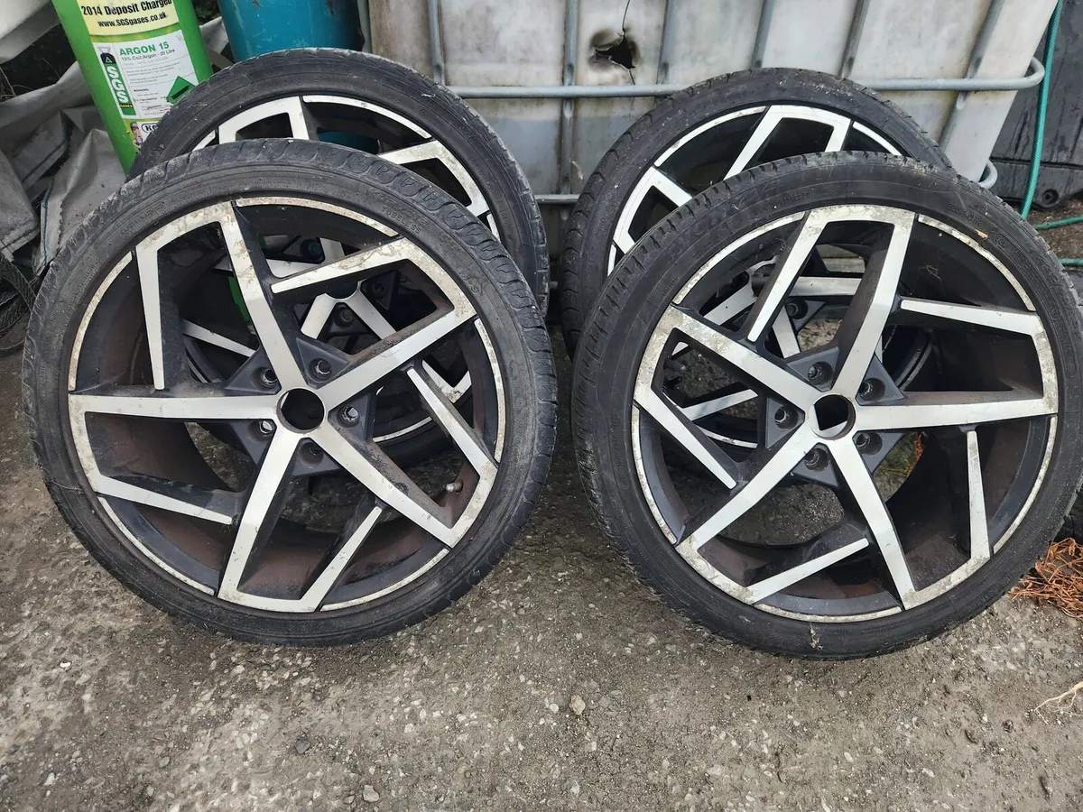 Mk7 Golf 18" alloys - Image 1