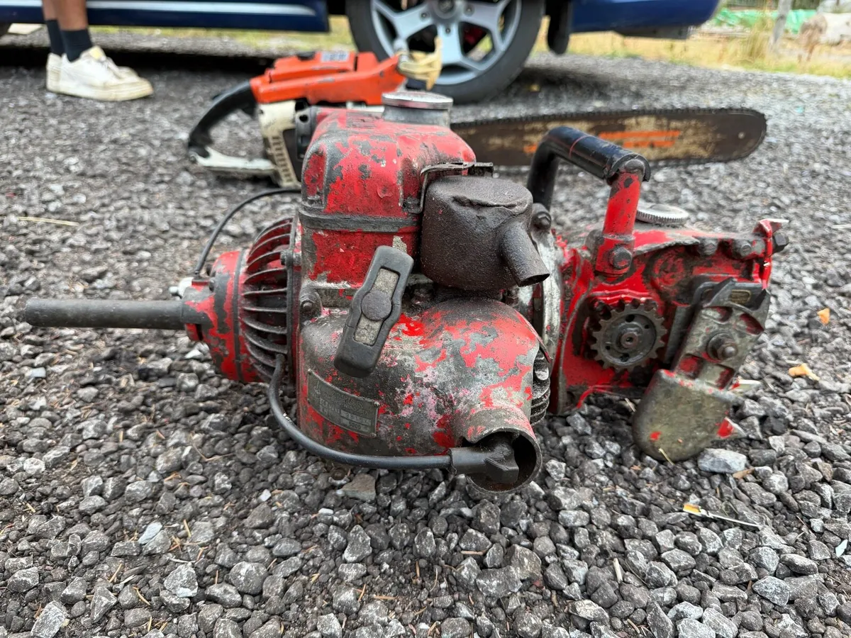 Rare vintage 1950s Dolmar CP two man chainsaw engi - Image 1