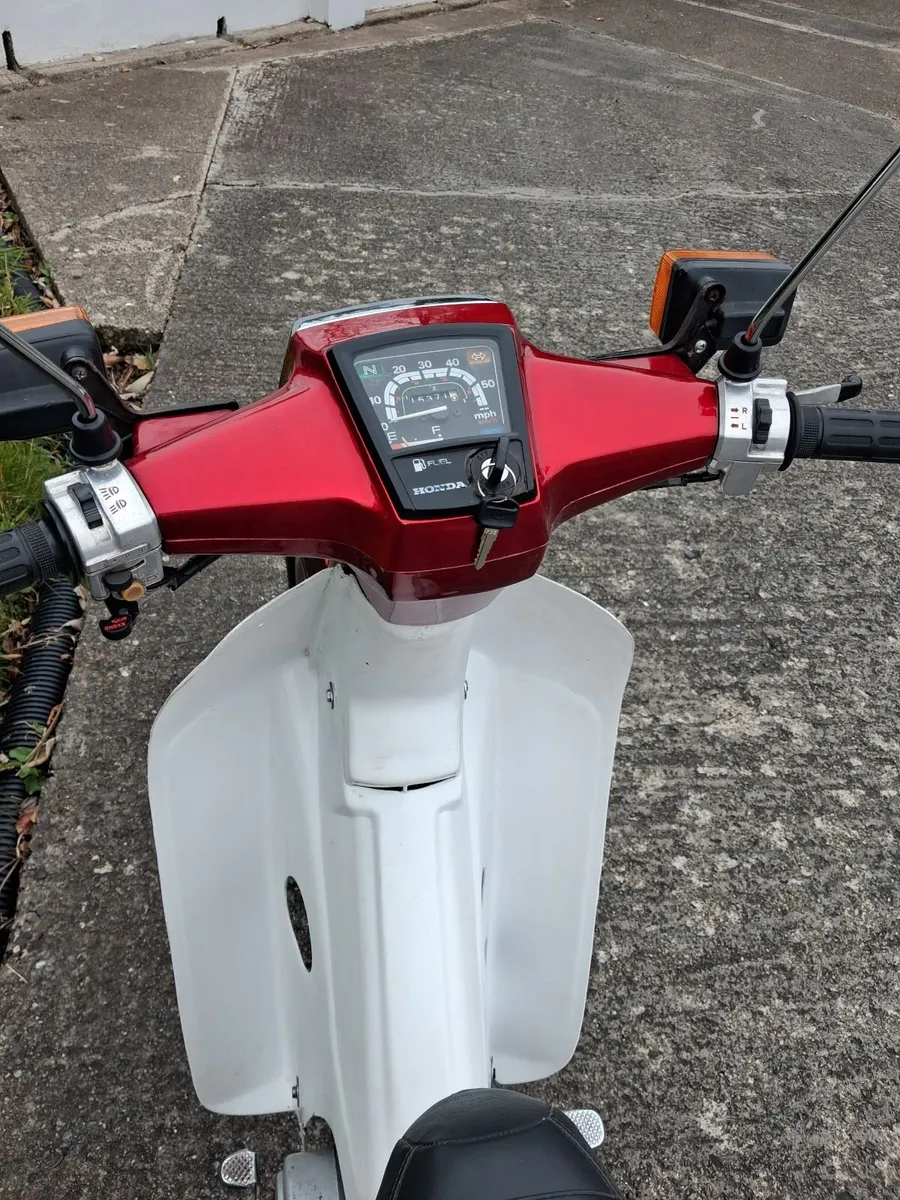 Motorcycle - Image 2
