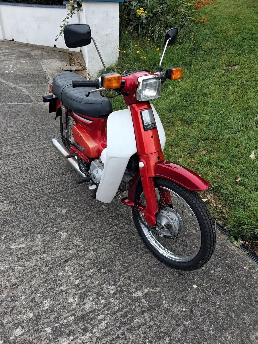Motorcycle - Image 3