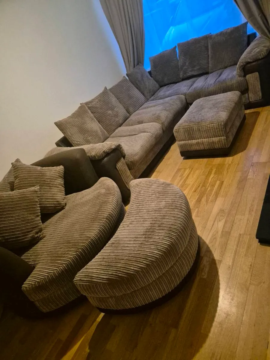 very comfortable sofa - Image 1