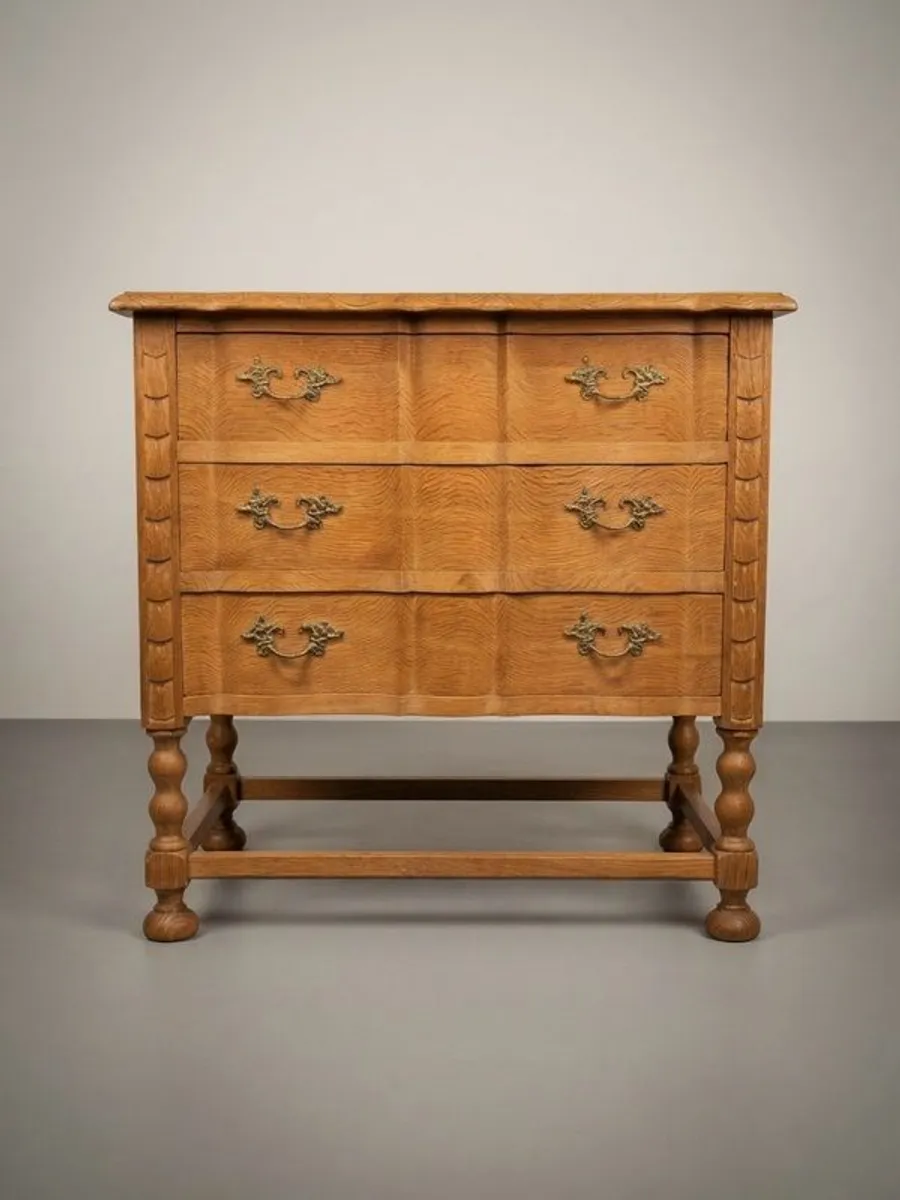 FLASH SALE ! Was 495 Now 395 ! Stunning Brutalist Danish Oak Chest of Drawers - Image 1