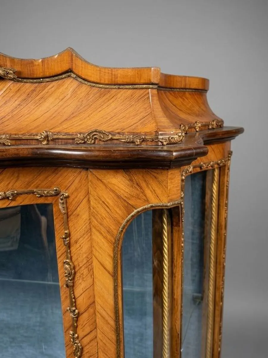 FLASH SALE ! Was 950 Now 760 ! 20th Louis XV Style Vernis Martin Display Cabinet - Image 2