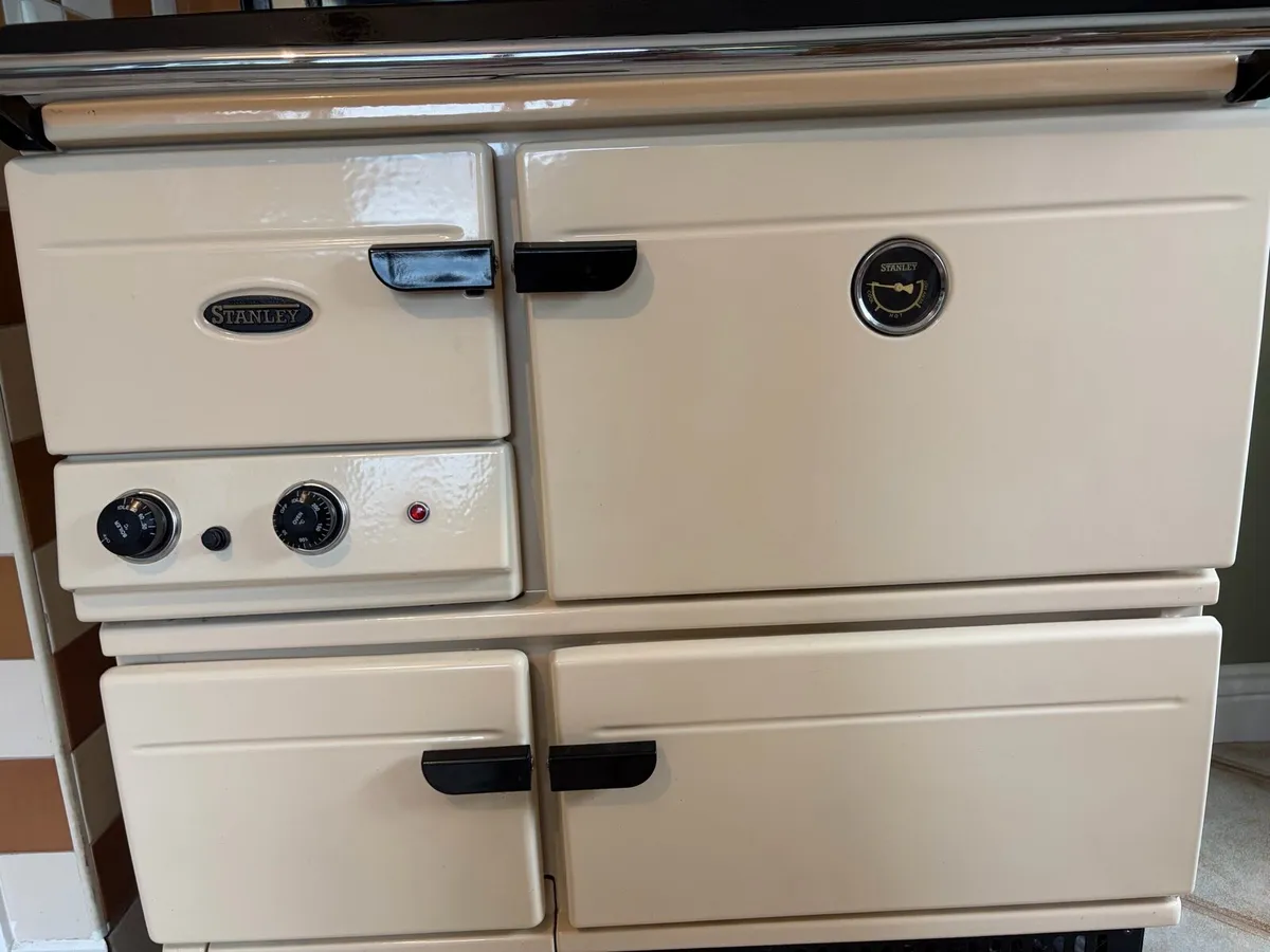 Stanley Donard 60K Oil Range Cooker - Image 4
