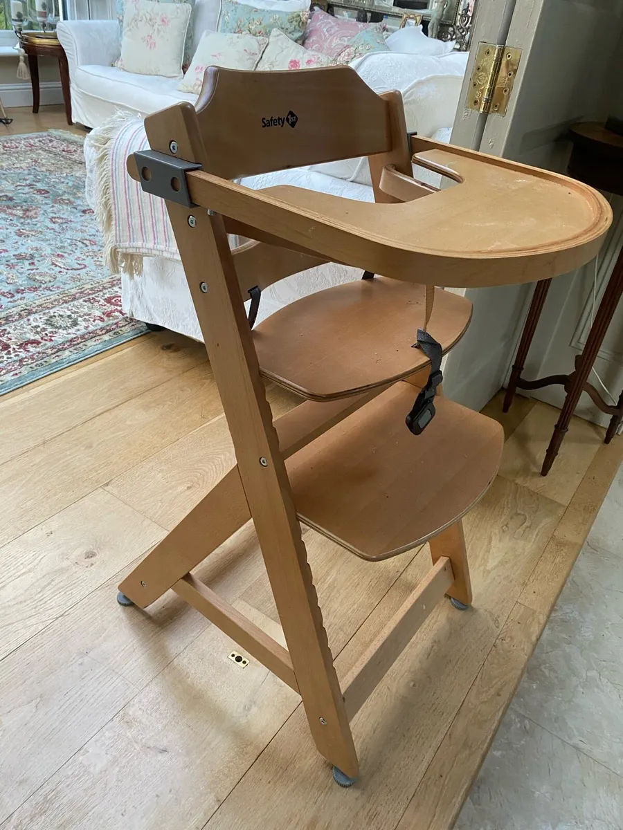 Highchair - Image 1