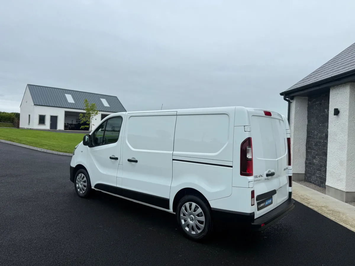 211 Renault Trafic Business + - Image 3