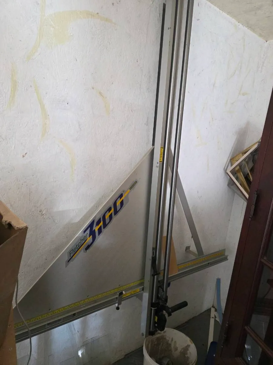 Framing equipment - Image 1