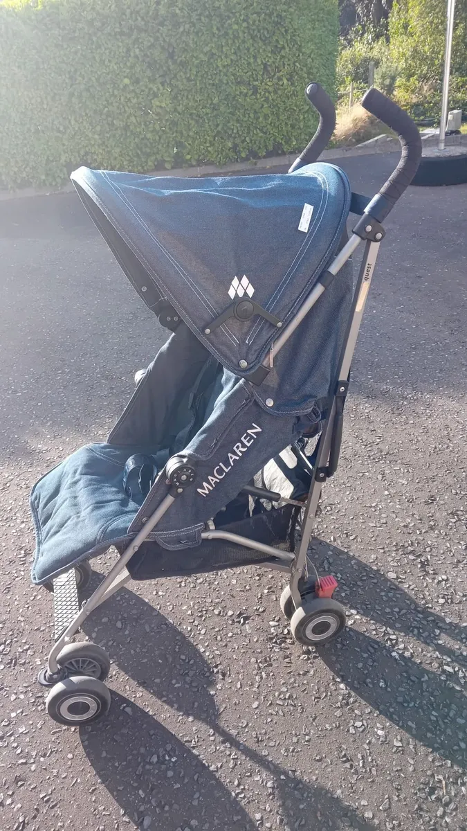 Maclaren stroller - Image 1