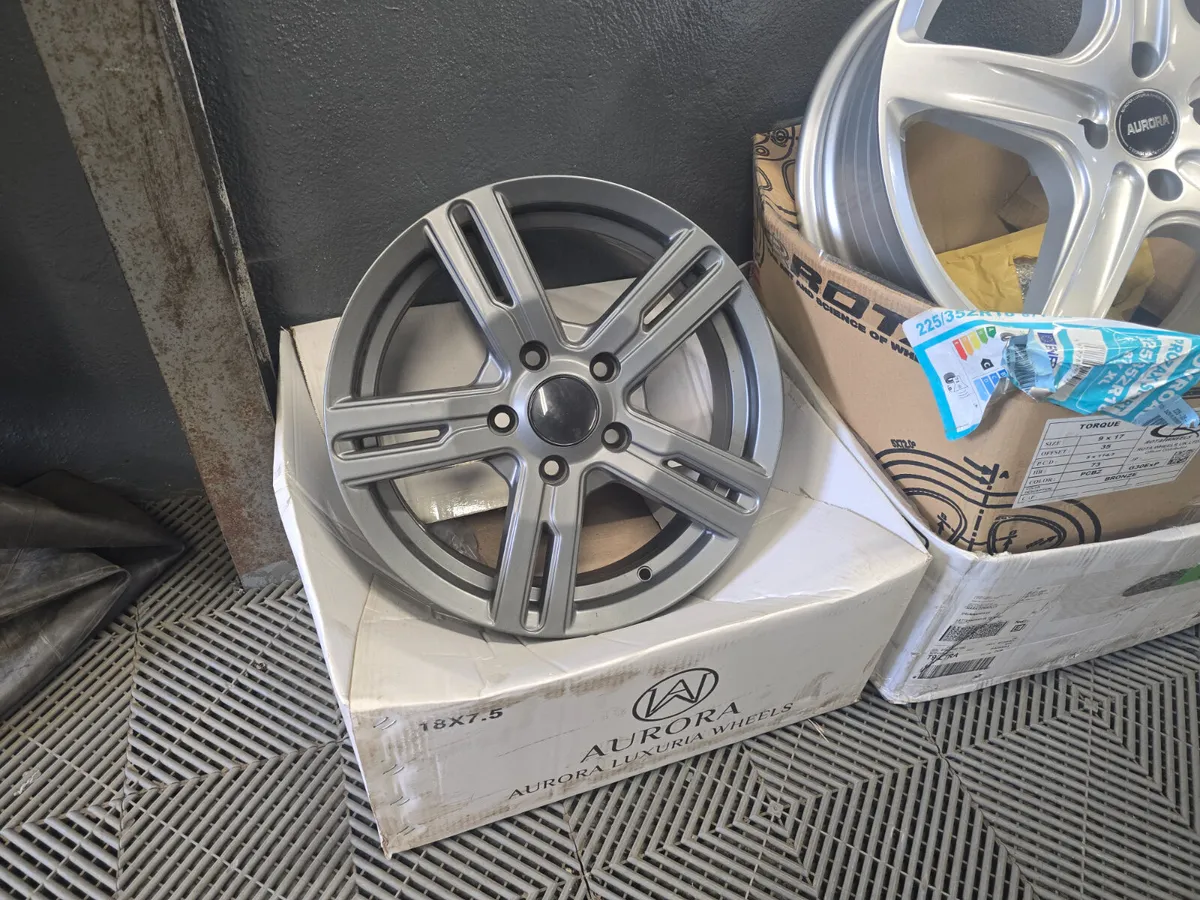 **Special** 16" AKINA Torque